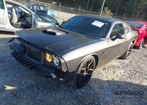 2016 Dodge Challenger 392 Hemi Scat Pack Shaker from USA, damaged, VIN 2C3CDZFJ5GH309575